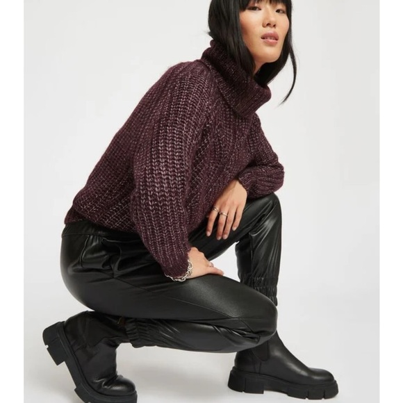 DYNAMITE | Sacha high waist faux leather joggers - Picture 4 of 13